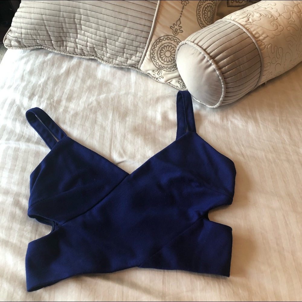 Blue Cut Out crop Top
